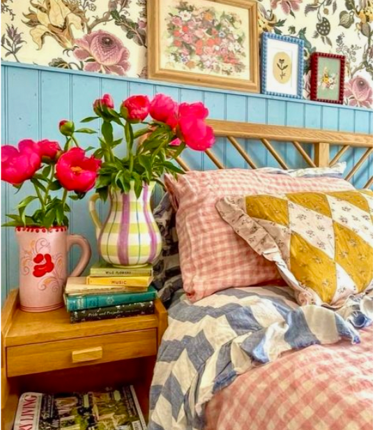 cottagecore-aestetic-cat