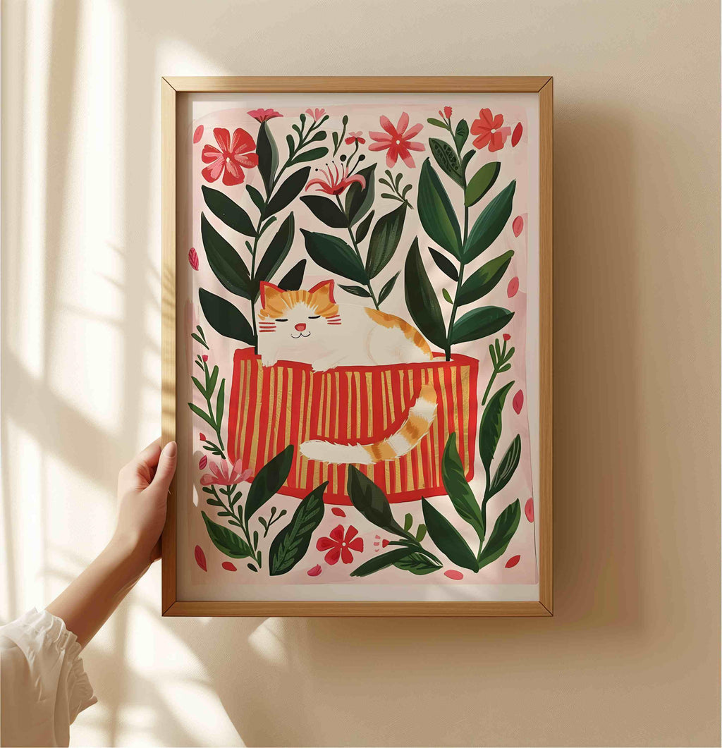 Affiche chat roux parmi les fleurs – illustration le chat roux dans le jardin – art mural  poétique – déco murale chambre ou salon