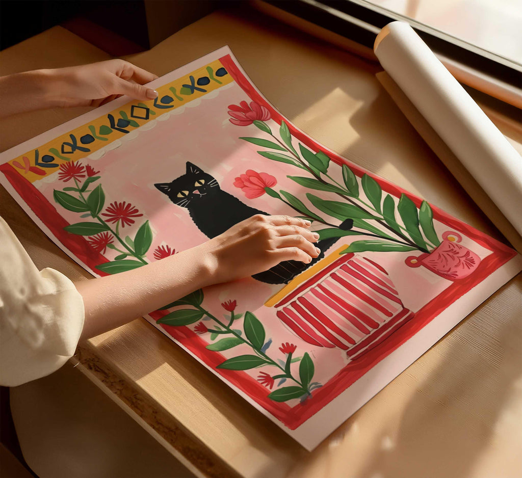 Illustration d'un chat noir dans le jardin – Impression artistique poétique représentant un chat et des fleurs – Décoration murale chaleureuse – Papier de qualité supérieure